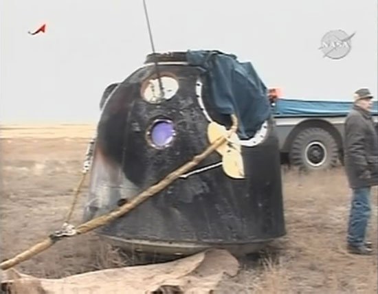 Soyuz descent module post touchdown